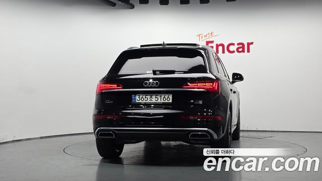Audi Q5 45 TFSI Quattro Premium — пробег 29 891 км — фото 4 из 5