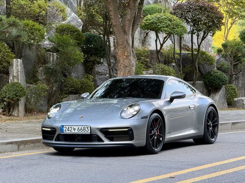 Porsche 911 Carrera GTS — пробег 36 681 км — фото 1 из 5