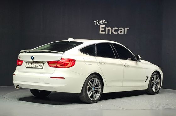 BMW Gran Turismo GT 320d — пробег 140 292 км — фото 2 из 5