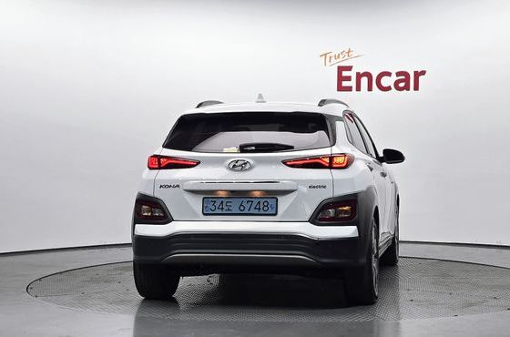 Hyundai Kona Premium — пробег 166 794 км — фото 4 из 5