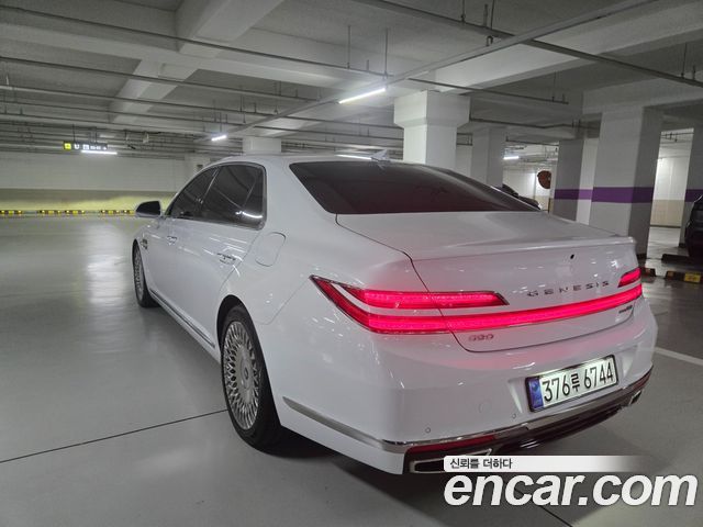 Genesis G90 из Кореи Encar