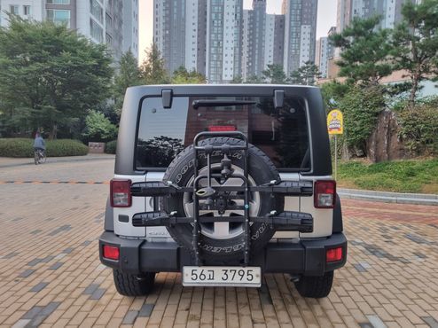 Jeep Wrangler 2.8 Diesel Rubicon 2Door — пробег 123 000 км — фото 5 из 5