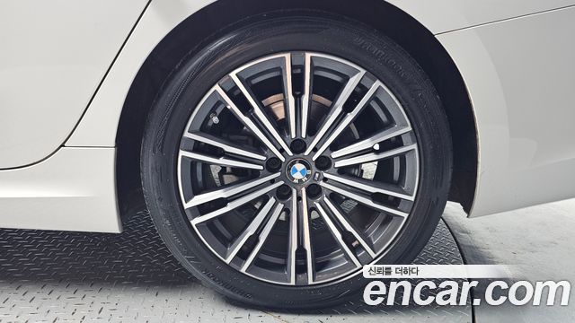 BMW 3-Series из Кореи Encar