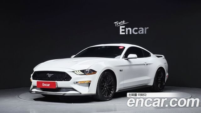 Ford Mustang GT Coupe — пробег 37 301 км — фото 1 из 5