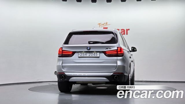 BMW X5 xDrive 30d — пробег 205 913 км — фото 4 из 5