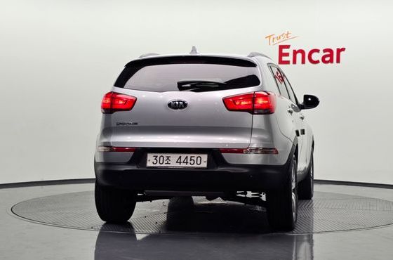 Kia Sportage Diesel 2WD Trendy — пробег 117 290 км — фото 4 из 5