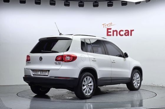 Volkswagen Tiguan 2.0 TDI 5N — пробег 77 054 км — фото 2 из 5
