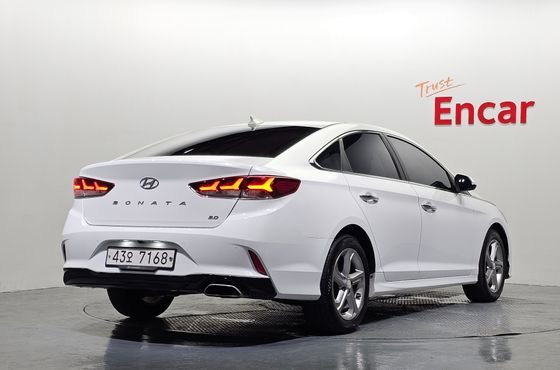 Hyundai Sonata 2.0 Smart Spicial — пробег 111 478 км — фото 2 из 5