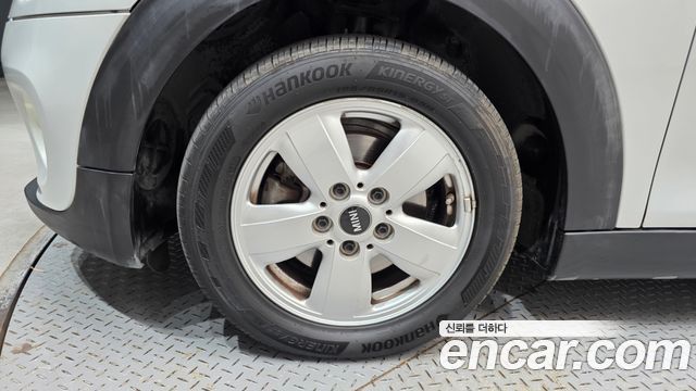 Mini Cooper из Кореи Encar