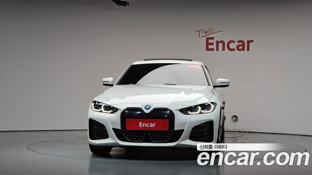 BMW i4 eDrive40 M Sports Pro — пробег 33 197 км — фото 3 из 5