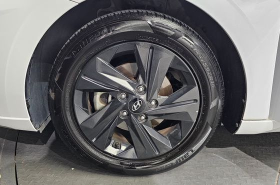 Hyundai AVANTE Modern — пробег 90 074 км — фото 5 из 5