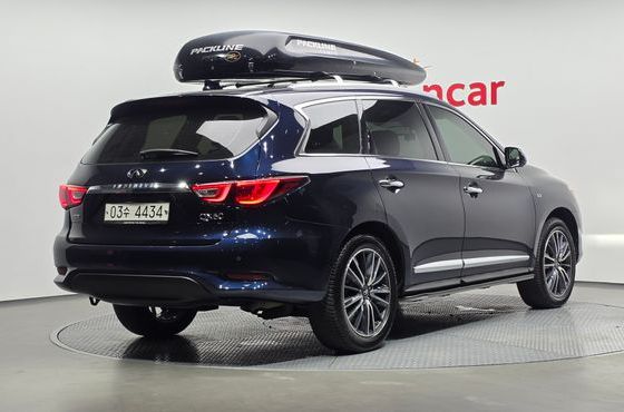 Infiniti QX60 3.5 AWD — пробег 114 467 км — фото 2 из 5