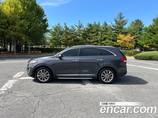 Kia Sorento Diesel 2.0 2WD Prestige — пробег 181 013 км — фото 3 из 5
