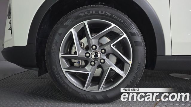 Ssangyong TIBOLI из Кореи Encar