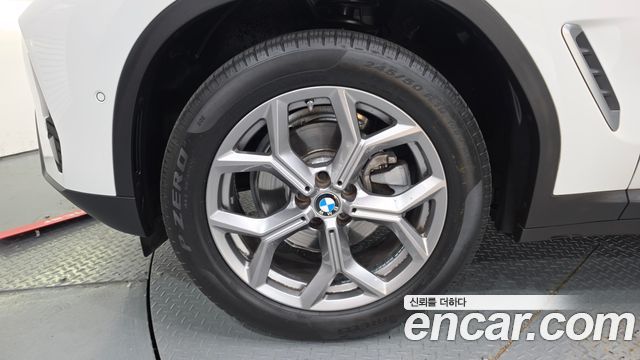 BMW X3 xDrive 20i — пробег 40 730 км — фото 5 из 5