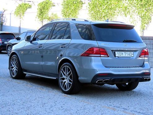 Mercedes-Benz GLE-Class AMG GLE63 4MATIC — пробег 51 000 км — фото 2 из 5