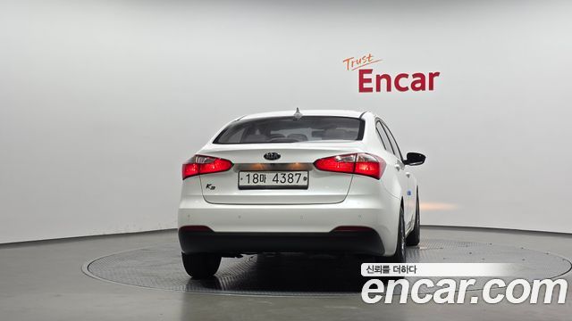 Kia K3 из Кореи Encar