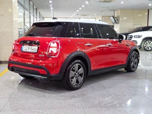 Mini Cooper Classic Third Generation — пробег 48 699 км — фото 4 из 5