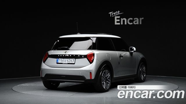 Mini Cooper из Кореи Encar