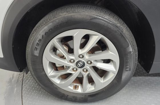 Hyundai Tucson Diesel 1.7 2WD Modern — пробег 144 515 км — фото 5 из 5