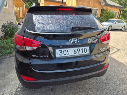 Hyundai Tucson Diesel 2WD LX20 Smart-Pack — пробег 157 645 км — фото 5 из 5