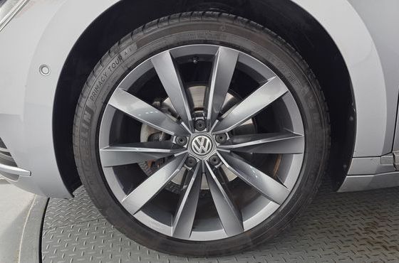 Volkswagen Arteon 2.0 TDI Prestige — пробег 122 386 км — фото 5 из 5