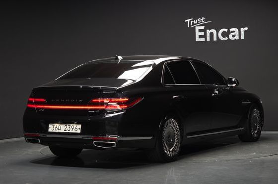 Genesis G90 5.0 AWD Prestige — пробег 65 778 км — фото 2 из 5