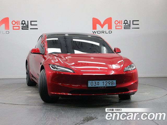Tesla Model 3 Premium Long Range RWD — пробег 24 350 км — фото 2 из 5