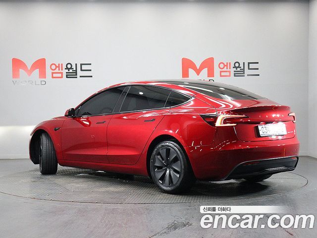 Tesla Model 3 Premium Long Range RWD — пробег 24 350 км — фото 3 из 5