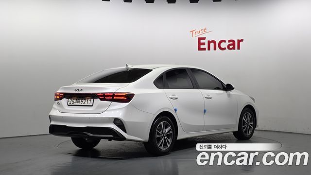 Kia K3 из Кореи Encar