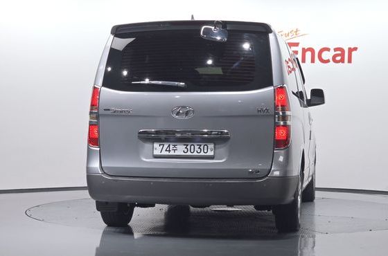 Hyundai Starex 11-Seater Wagon HVX VIP PACK — пробег 100 861 км — фото 4 из 5