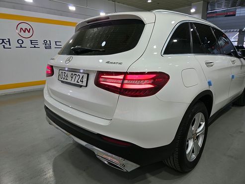 Mercedes-Benz GLC-Class GLC220 d 4MATIC — пробег 56 341 км — фото 5 из 5