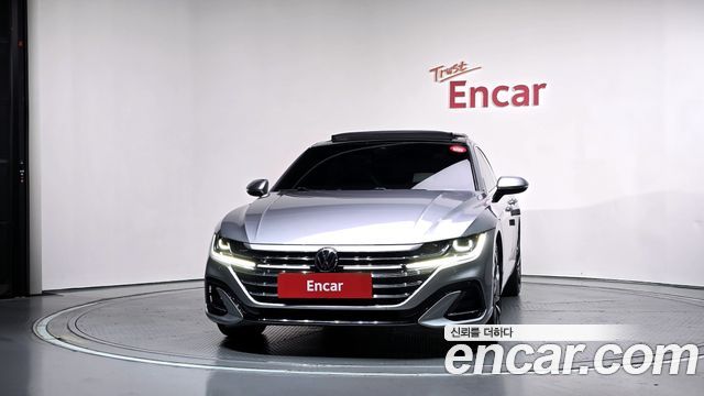 Volkswagen Arteon 2.0 TDI R-LIINE 4Motion — пробег 75 892 км — фото 3 из 5