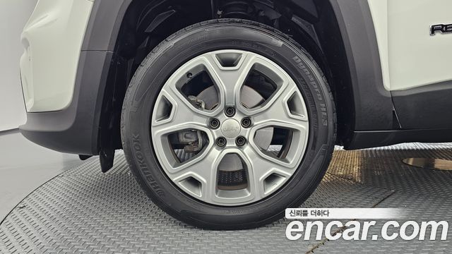 Jeep Renegade 2.0 Diesel Limited High AWD — пробег 121 439 км — фото 5 из 5