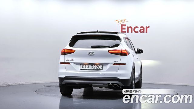 Hyundai Tucson из Кореи Encar