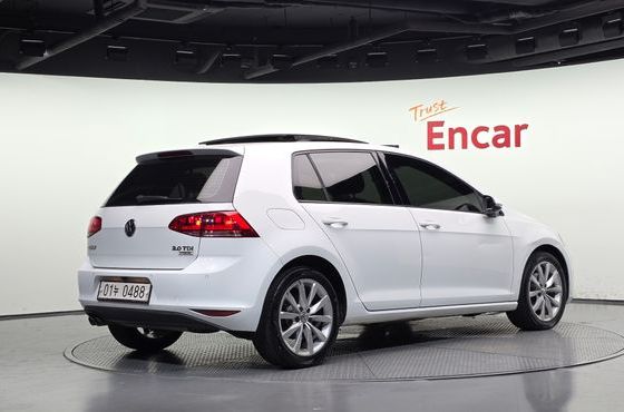 Volkswagen Golf 2.0 TDI — пробег 97 096 км — фото 2 из 5
