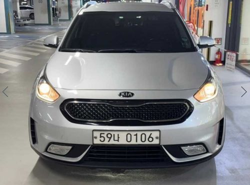 Kia Niro Prestige — пробег 207 673 км — фото 1 из 5