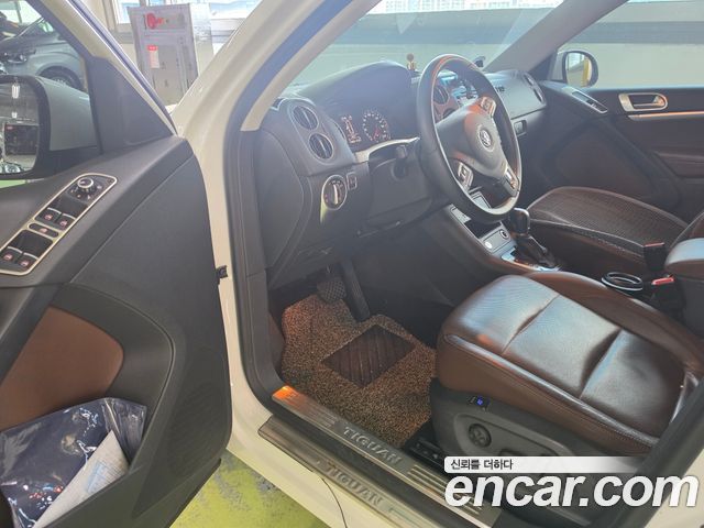 Volkswagen Tiguan из Кореи Encar