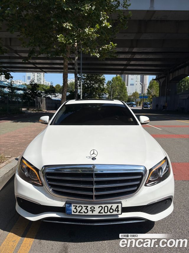 Mercedes-Benz E-Class из Кореи Encar