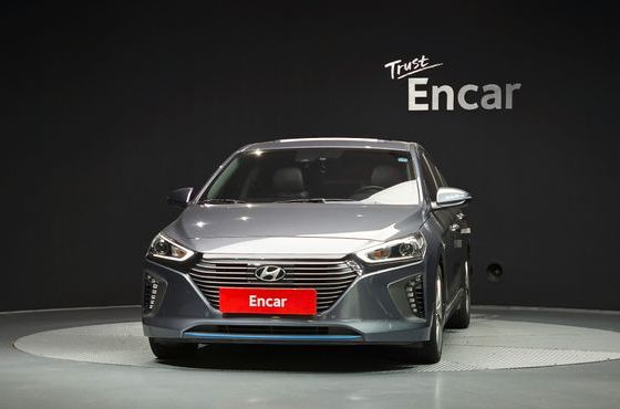 Hyundai Ioniq Q — пробег 127 360 км — фото 3 из 5