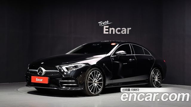 Mercedes-Benz CLS-Class CLS450 4MATIC AMG Line — пробег 67 345 км — фото 1 из 5