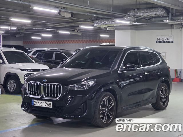 BMW X1 sDrive 18d M Sport — пробег 28 369 км — фото 2 из 5