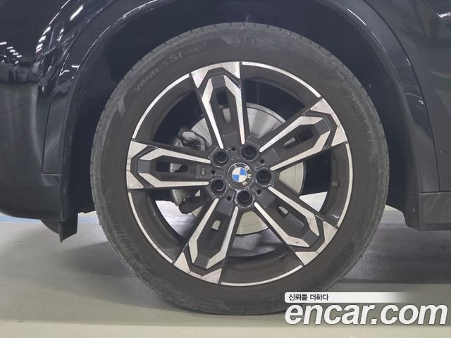 BMW X1 sDrive 18d M Sport — пробег 28 369 км — фото 5 из 5