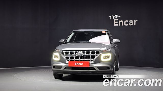 Hyundai Venue 1,6 Premium — пробег 4 737 км — фото 3 из 5