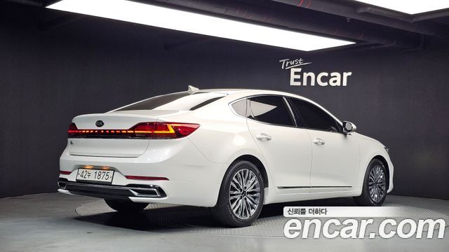 Kia K7 из Кореи Encar