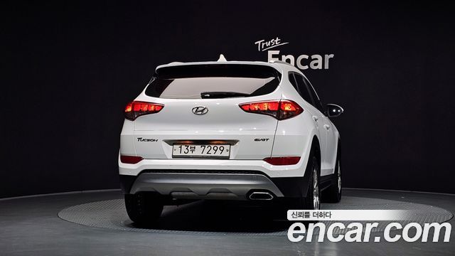 Hyundai Tucson Diesel 1.7 2WD Modern — пробег 128 988 км — фото 4 из 5