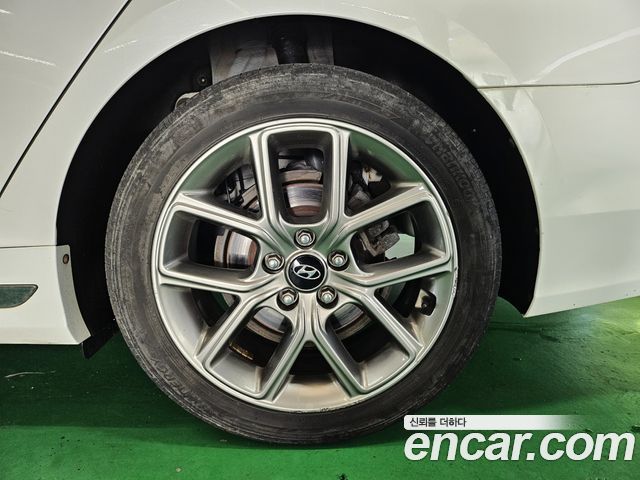 Hyundai Sonata 2.0 HEV Premium — пробег 178 491 км — фото 5 из 5
