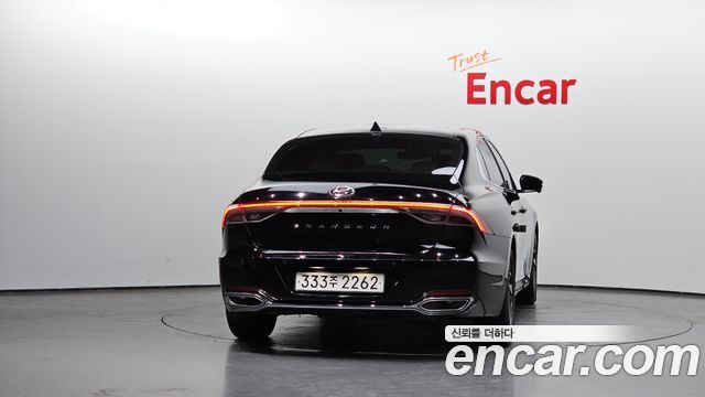 Hyundai Grandeur из Кореи Encar