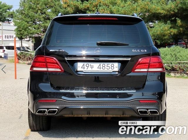 Mercedes-Benz GLE-Class AMG GLE63 4MATIC — пробег 186 077 км — фото 4 из 5