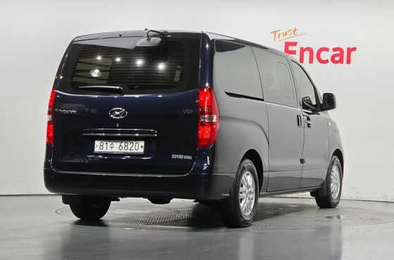 Hyundai Starex Van 5-Seater Smart — пробег 106 160 км — фото 2 из 5